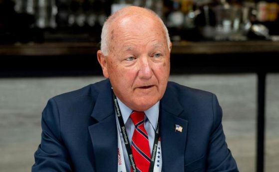 Питър Хокстра