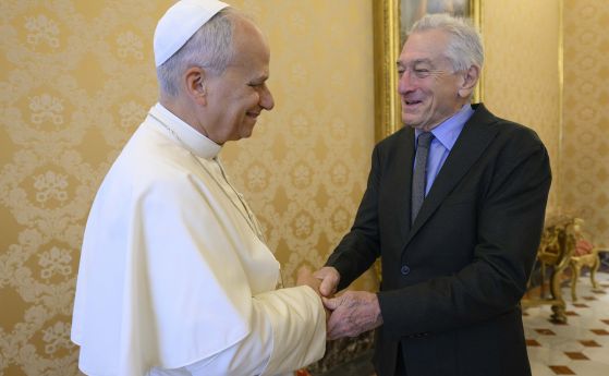 Робърт де Ниро се срещна с папа Лъв XIV и откри луксозен хотел в Рим