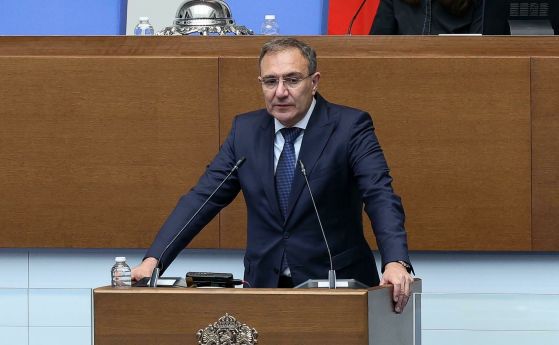 Борислав Гуцанов