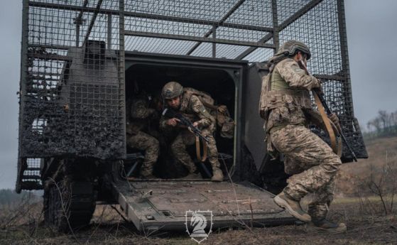 Ситуацията в района на Мирноград остава сложна