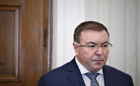 Костадин Ангелов