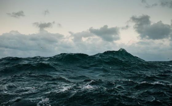 Море
