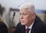 Министърът на отбраната Димитър Стоянов