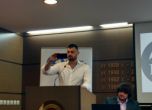 Лекция в УНСС: Бареков създава честни медии, гладни деца боготворят Пеевски slid Лекция в УНСС: Бареков създава честни медии, гладни деца боготворят Пеевски slid