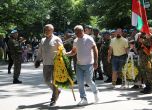 Хиляди почетоха паметта на Христо Ботев ( снимки ) slid Хиляди почетоха паметта на Христо Ботев ( снимки ) slid