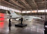 Показаха първите 8 самолета F-16 (галерия) slid Показаха първите 8 самолета F-16 (галерия) slid