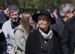 Стотици изпратиха Мишо Белчев в последния му път (ГАЛЕРИЯ) slid Стотици изпратиха Мишо Белчев в последния му път (ГАЛЕРИЯ) slid