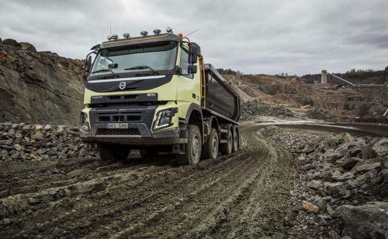 Камионите Volvo Trucks с автоматична AWD система
