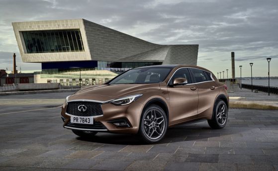 Ето го серийният Infiniti Q30
