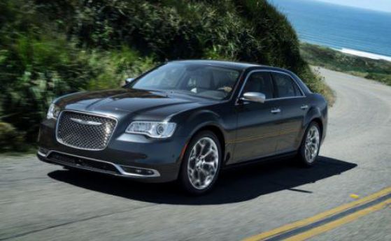 Chrysler глези клиентите заради юбилей