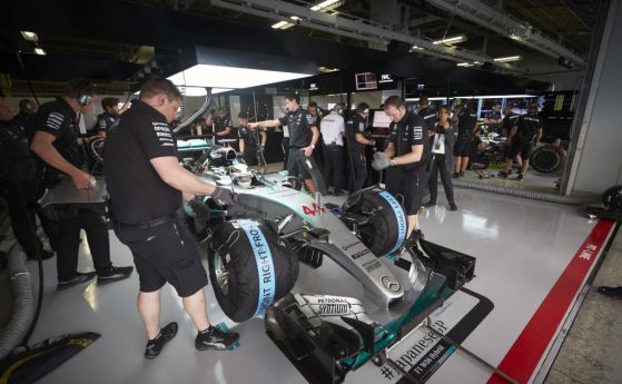 F1: Мерцедес със 77 милиона паунда загуба за титлата от 2014