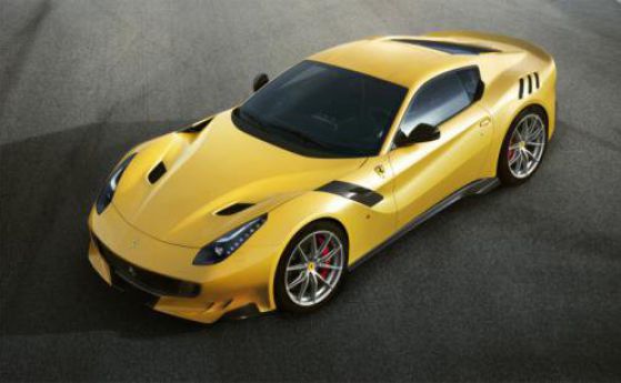 Чудовището Ferrari F12tdf с близо 800 коня