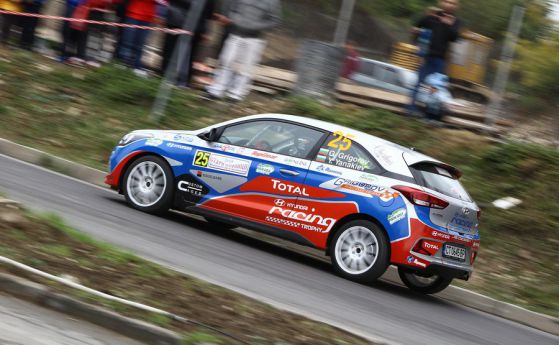 4 пилоти на Hyundai Racing Trophy мерят сили за първи път на затворен маршрут