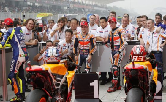 MOTO GP: Педроса потегля първи в Малайзия