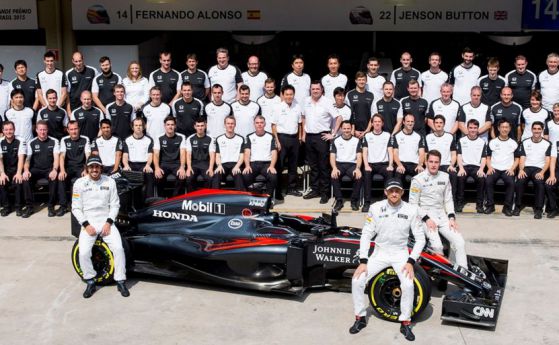 F1: Денис пое отговорността за ветото за сделка между Хонда и Ред Бул