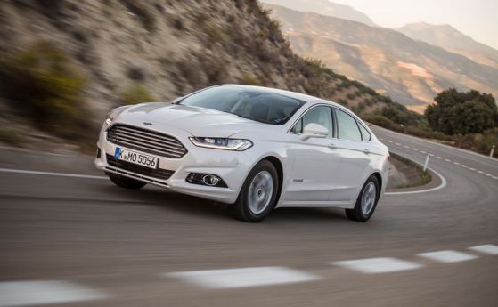 Ford Mondeo вече с 4x4 и като хибрид