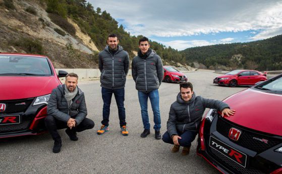 Маркес, Педроса, Боу и Монтейро карат новия Honda CivicType R