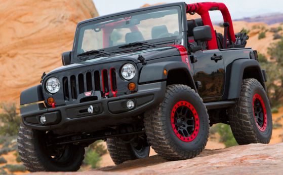 Jeep ще прави новия и стария Wrangler в продължение на година