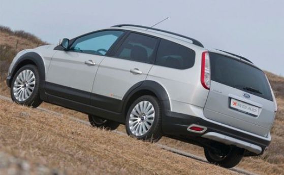 Ford се пуска в "Allroad" играта