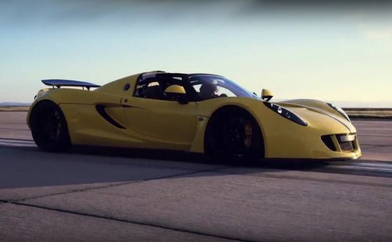 Hennessey Venom GT Spyder e поставил нов рекорд за скорост (Видео)