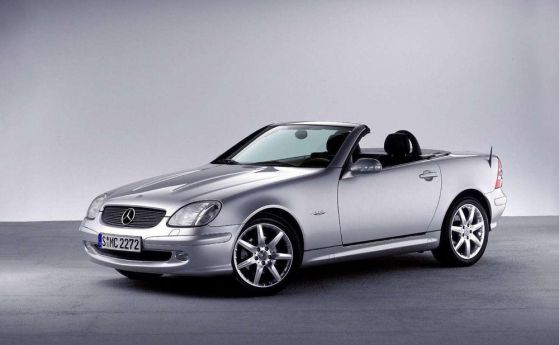 Mercedes SLK става на 20 години
