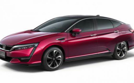 Honda прави електрически и хибриден вариант на Clarity FCV