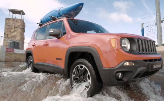 Jeep Renegade тества олимпийското трасе за кану в бързи води (видео)