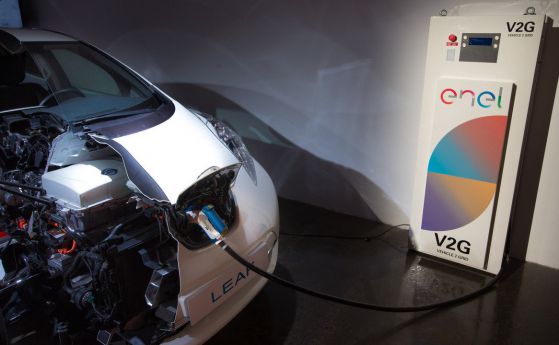 Собствениците на Nissan Leaf ще могат да продават електричество 