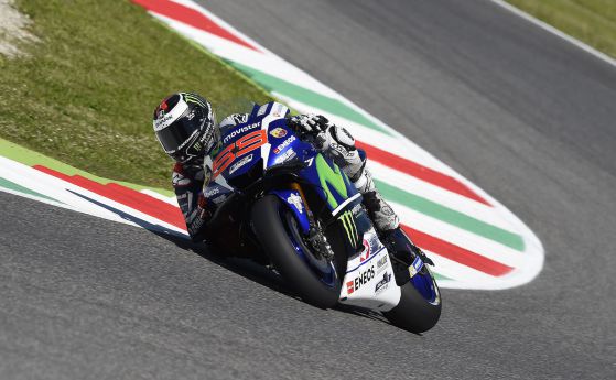 MotoGP: Лоренсо победи в уникална драма на Муджело
