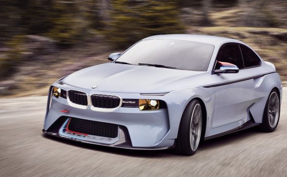 BMW чества 50-ия юбилей на легендарното 2002 Turbo с уникален концепт