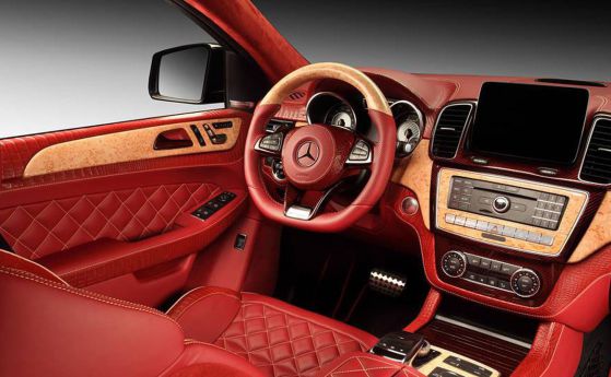 Руснак си поръча Mercedes GLE Coupe с червена крокодилска кожа
