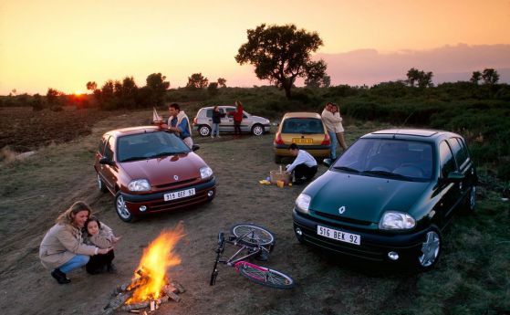 История на успеха: 25 години Renault Clio