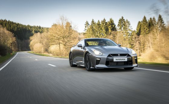 Новият Nissan GT-R пристига с нова визия и повече "коне"