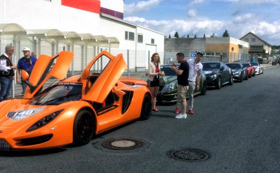 Българският Sin R1 редом с Ferrari и Lamborghini в парад на суперавтомобили