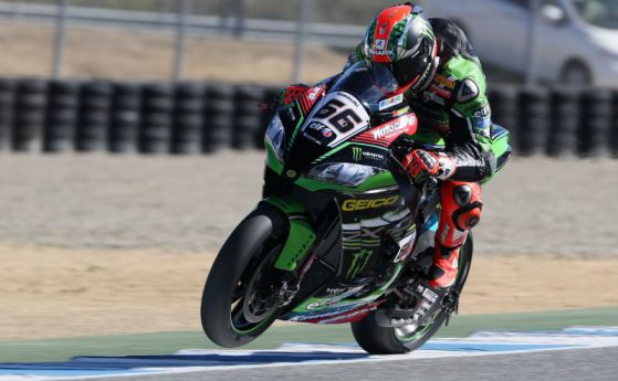 WSBK: Фаворитите на Kawasaki си поделиха победите на “Лагуна сека”
