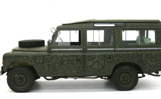 Уникален Land Rover беше изложен в музея "Питърсън"