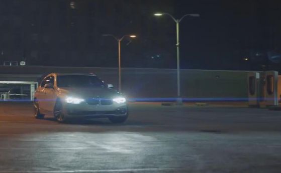 BMW се бъзика с Tesla в нови реклами (видео)