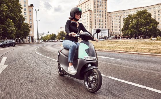Bosch с услуга за споделено ползване на електроскутери в Берлин