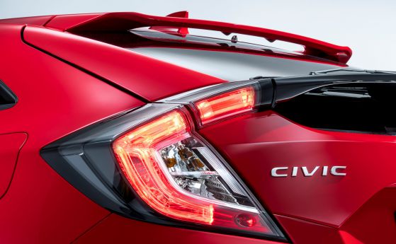 Honda ще покаже новия Civic Hatchback в Париж 