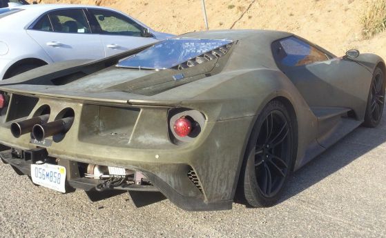 Ford GT минава през последни тестове (Видео)