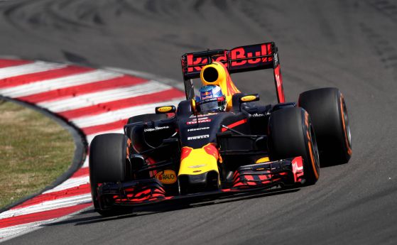 F1: Шокираща двойна победа за Red Bull в Малайзия