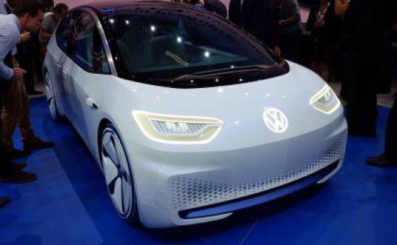 Автономните коли ще отстранят SUV-oвете, смята главният дизайнер на VW 