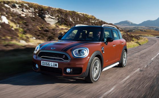 Mini Countryman става още по-голям, вече и хибрид 