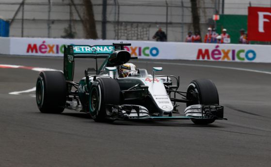 F1: Пак няма кой да бутне Mercedes от първа редица