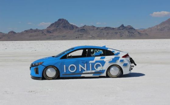 Официално: Hyundai Ioniq e най-бързият хибриден седан 