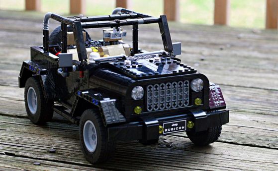 Дете или не, със сигурност искате този Jeep Wrangler от Lego 