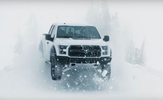 Кен Блок ни показва колко обича снега Ford F-150 Raptor (видео)