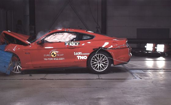 Ford Mustang се изложи при европейски краш-тест (видео)