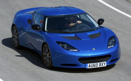PSA се облизва за Lotus и Proton