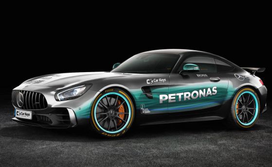 Как биха изглеждали болидите от F1 като суперавтомобили на пътя?